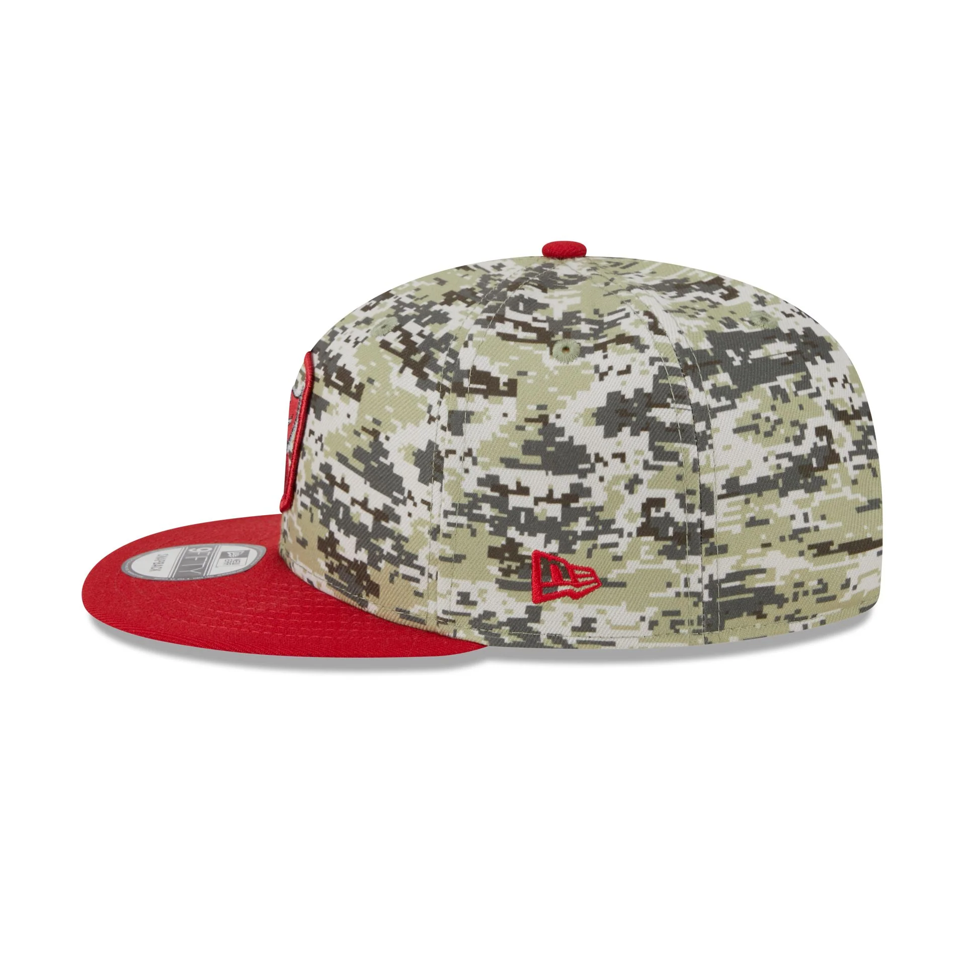NFL Tampa Bay Buccaneers 950 2023 Salute To Service Hats
