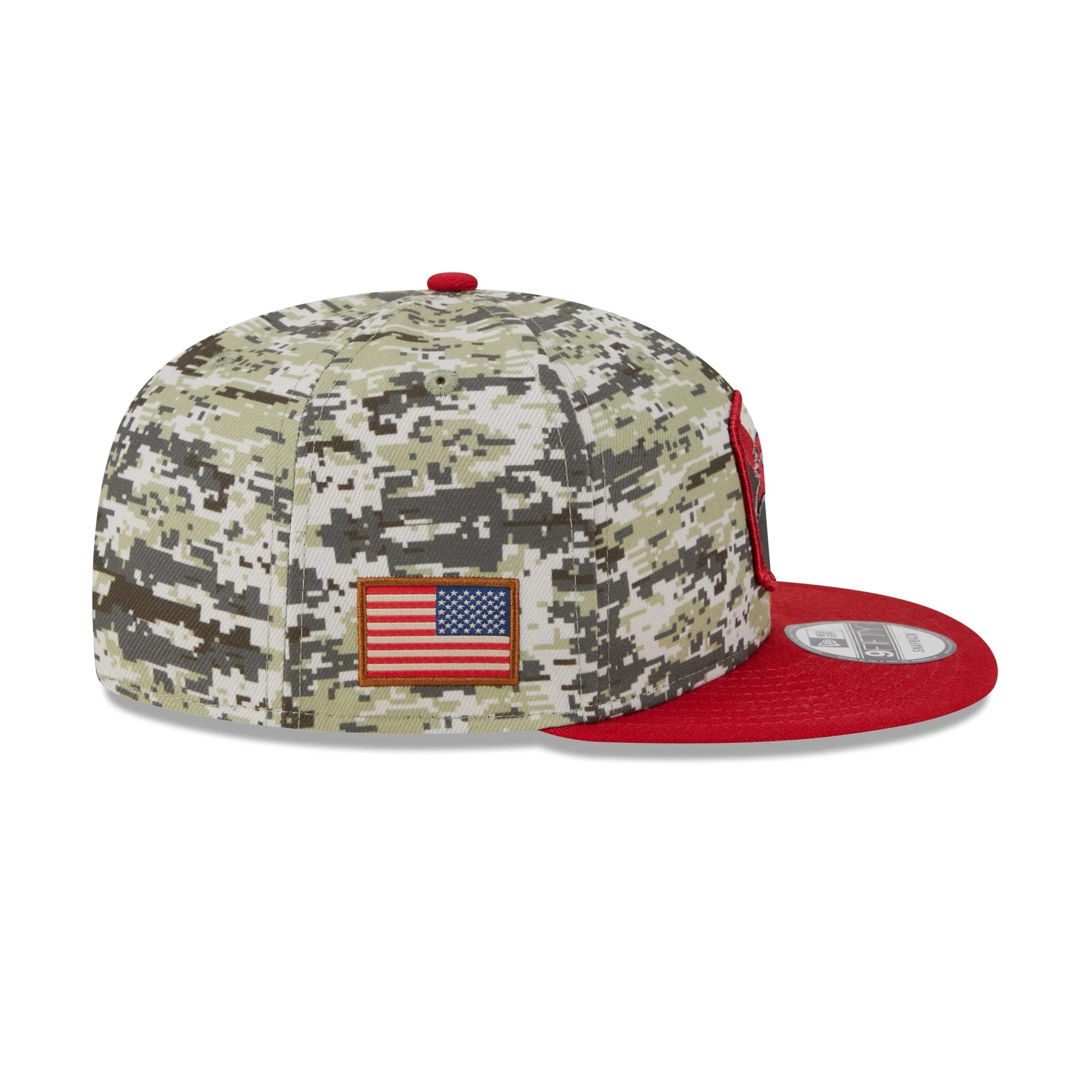 NFL Tampa Bay Buccaneers 950 2023 Salute To Service Hats